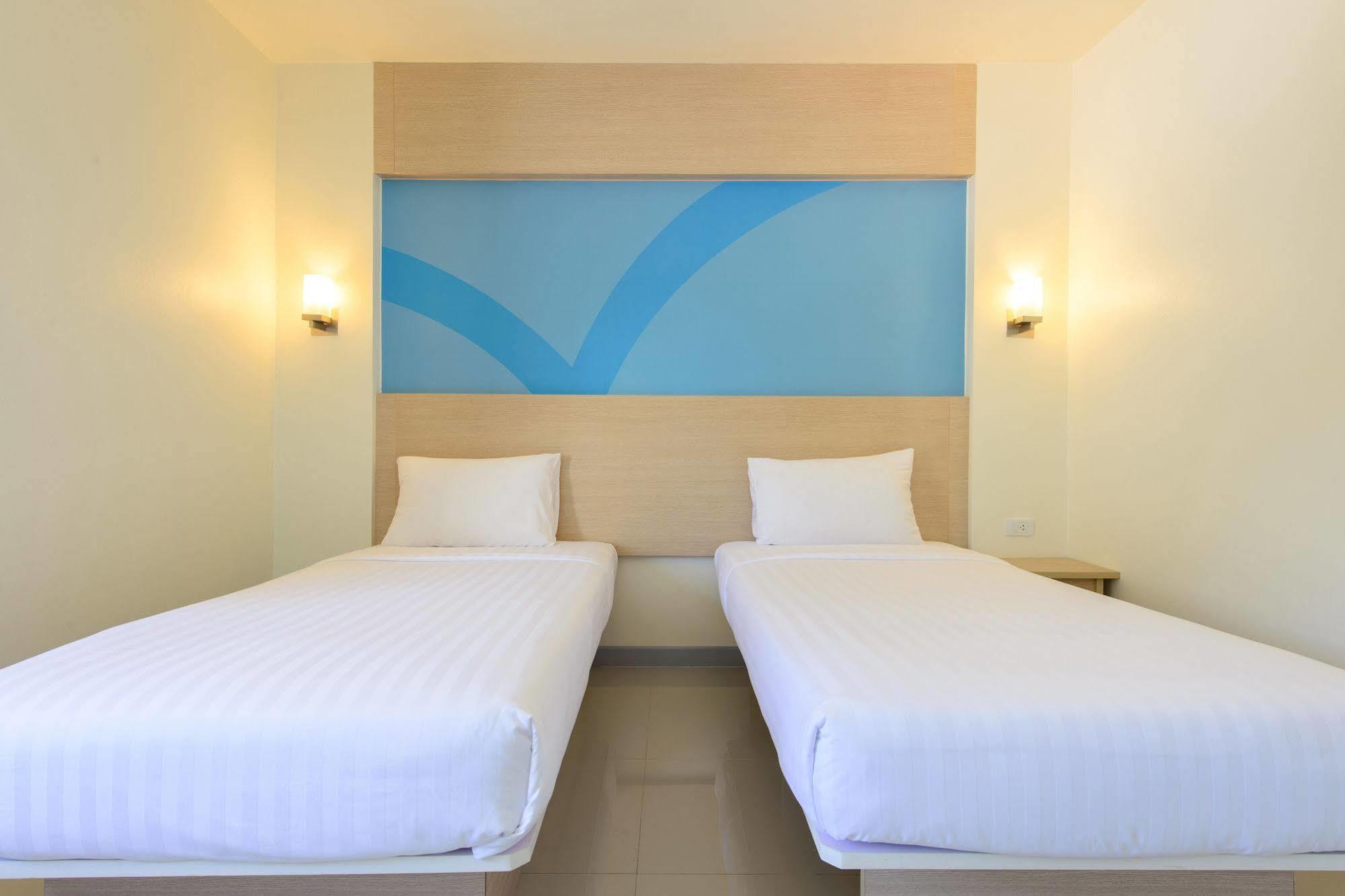 Hop Inn Chumphon Exterior photo